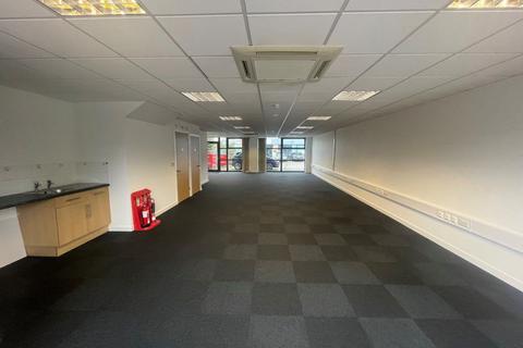 Property to rent, Summit Business Park