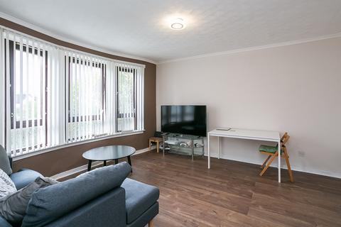 2 bedroom flat for sale, Carnwadric Road, Thornliebank, Glasgow, G46