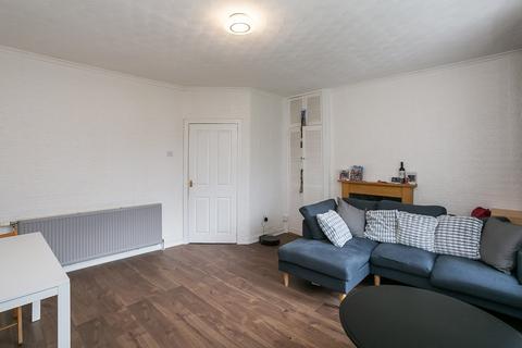 2 bedroom flat for sale, Carnwadric Road, Thornliebank, Glasgow, G46