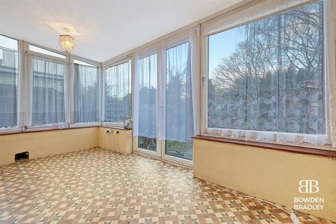 2 Lime Grove, Ilford, IG6 3DR