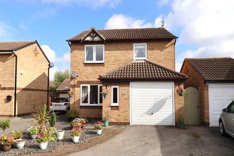 5 Burns Close, Pocklington, York, YO42 2XX