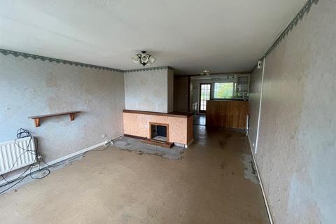2 bedroom semi-detached bungalow for sale, Haresmoor Drive, Towcester