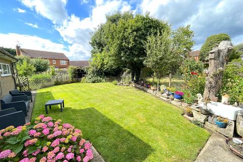 3 bedroom detached house for sale, Station Road, Bottesford