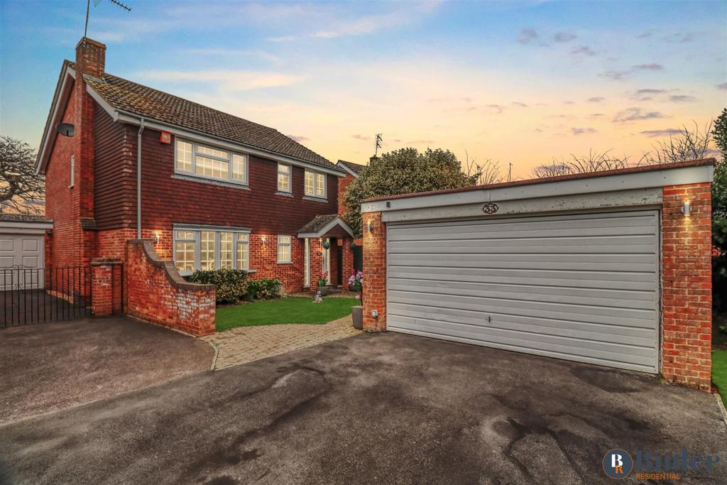 Home Farm Way, Westoning, Bedford 4 bed detached house for sale £580,000