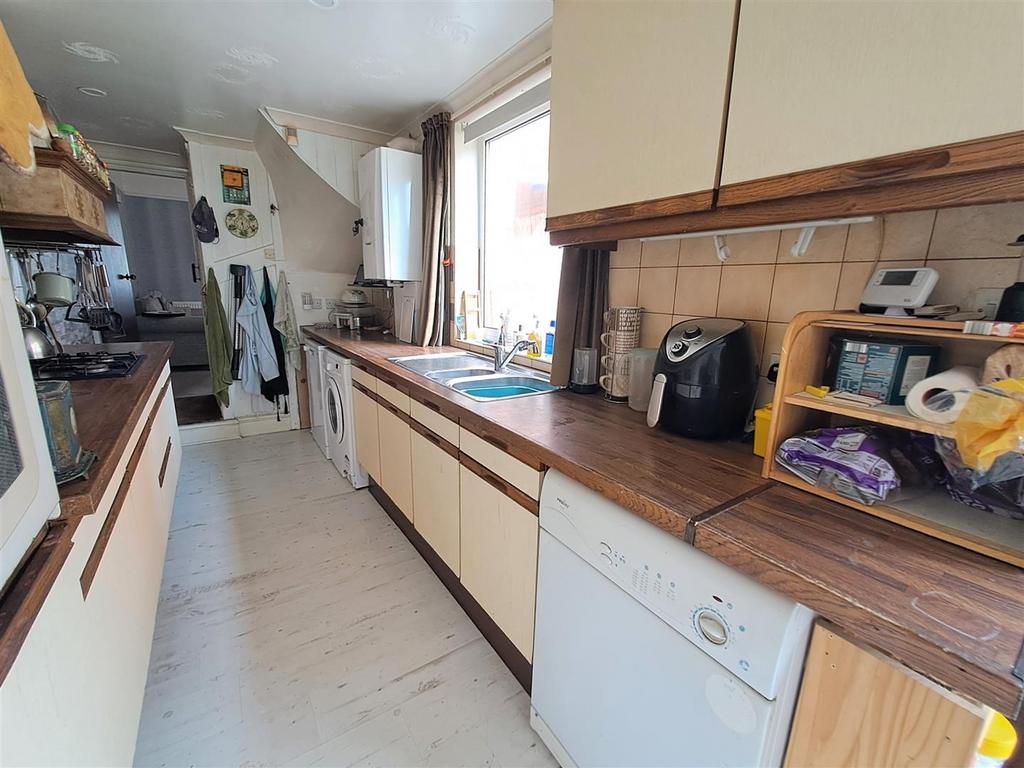 Extended Dining Kitchen