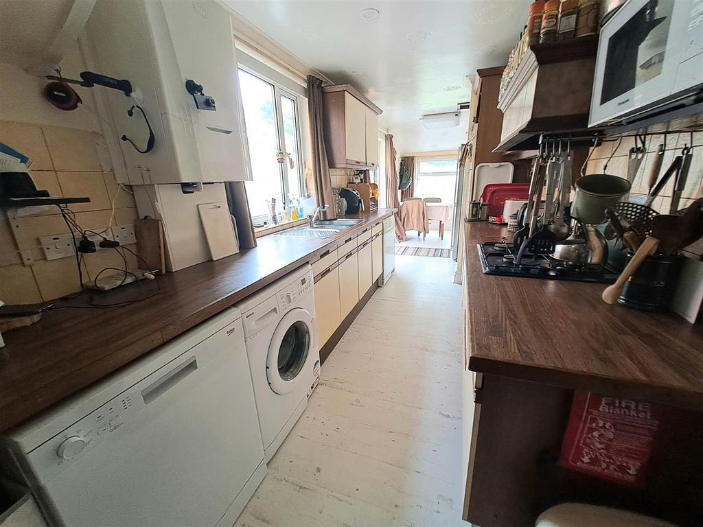 Extended Dining Kitchen
