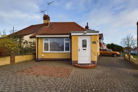 1 Second Avenue, Bridlington, YO15 2LL