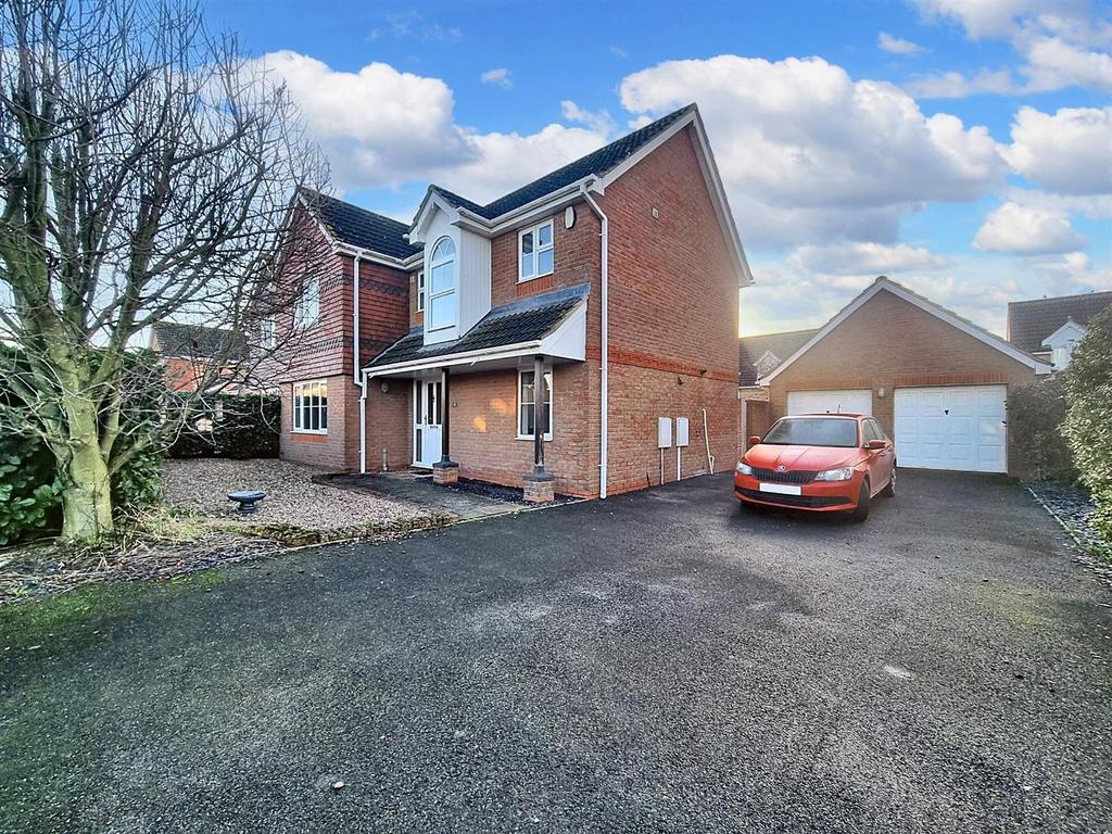 Harlequin Drive, Spalding 4 bed detached house £299,950