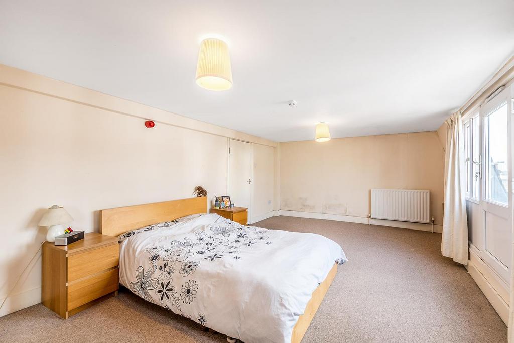 245a Walworth Road SE17-7.JPG