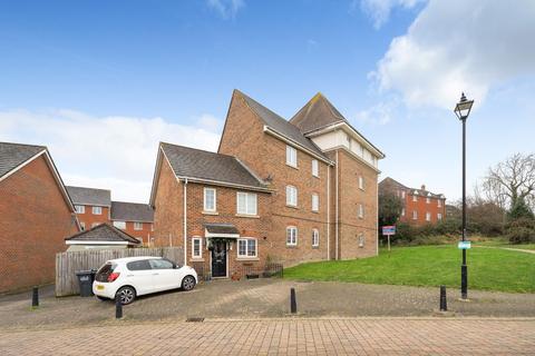 2 bedroom apartment for sale, Imperial Way, Ashford TN23