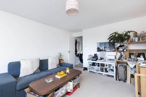 2 bedroom flat to rent, N7