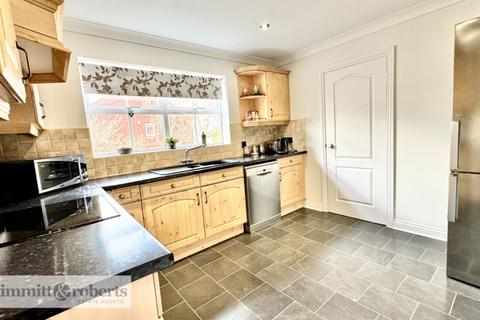 1 Bigbury Close, Houghton Le Spring, DH4 4XP
