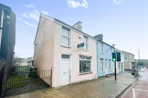 3 bedroom end of terrace house for sale - Water Street, Caernarfon LL54
