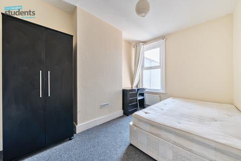 5 bedroom terraced house to rent, Whippingham Road, Brighton BN2