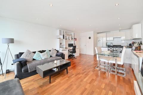 2 bedroom flat for sale, 8 Selsdon Way, London E14