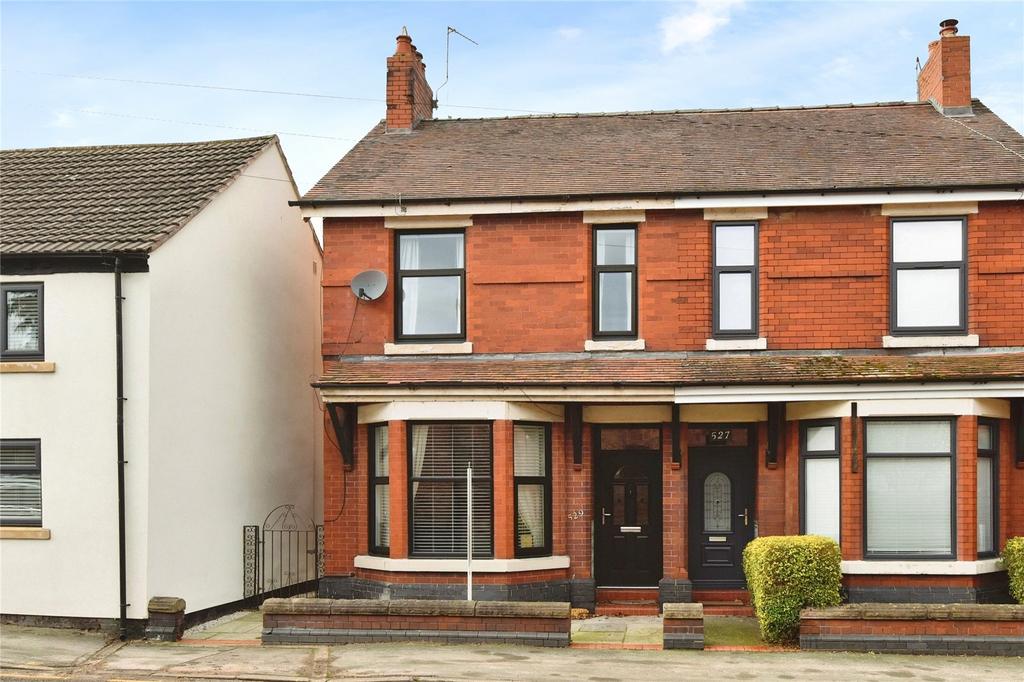 Crewe Road, Wheelock, Sandbach, Cheshire, CW11 3 bed semidetached