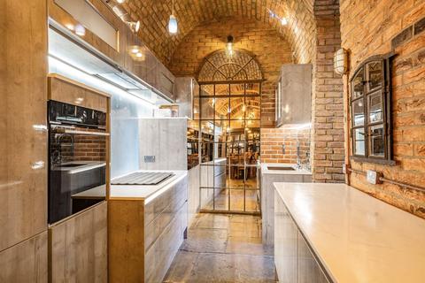 undefined, Holly Hill, London, NW3