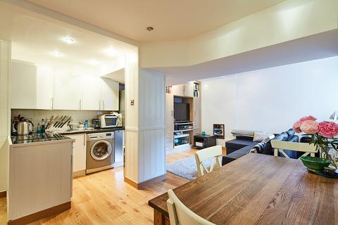 1 bedroom apartment for sale, Chatsworth Court, Pembroke Road, London, W8