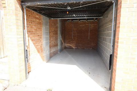 Storage to rent, 24 Garage Sorrel Drive, Lincoln, Lincolnsire, NG17 8RW