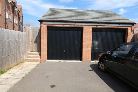 Storage to rent, 24 Garage Sorrel Drive, Lincoln, Lincolnsire, NG17 8RW