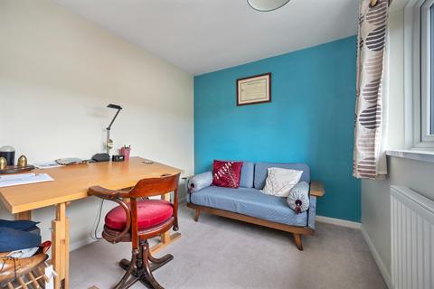 2 Alpine Close, Oakham, LE15 6NP