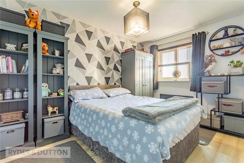 65 Simkin Way, Oldham, OL8 2TH