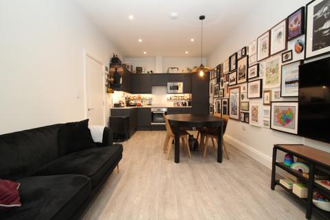 2 bedroom apartment for sale, 51 Belmont Road, Uxbridge, Greater London
