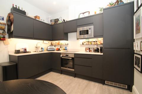 2 bedroom apartment for sale, 51 Belmont Road, Uxbridge, Greater London