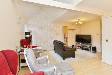 47 Arncliffe Drive, Heelands, Milton Keynes, MK13 7LE