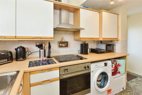 47 Arncliffe Drive, Heelands, Milton Keynes, MK13 7LE