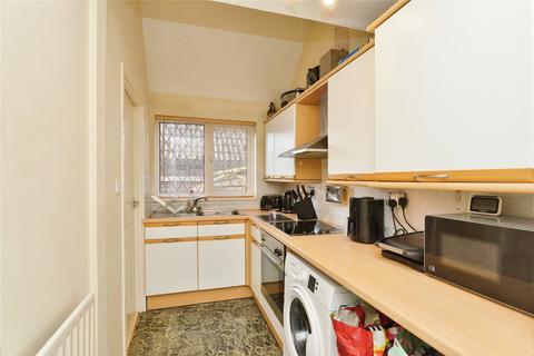 47 Arncliffe Drive, Heelands, Milton Keynes, MK13 7LE