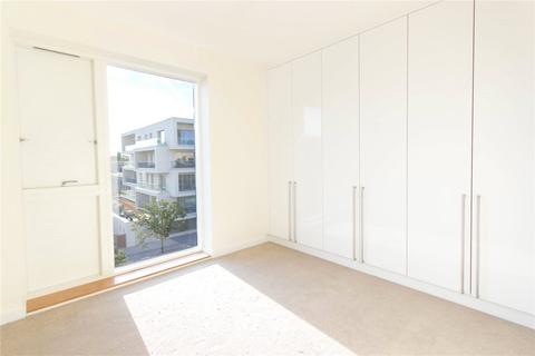 40 Seekings Close, Trumpington, Cambridge, CB2 9DJ