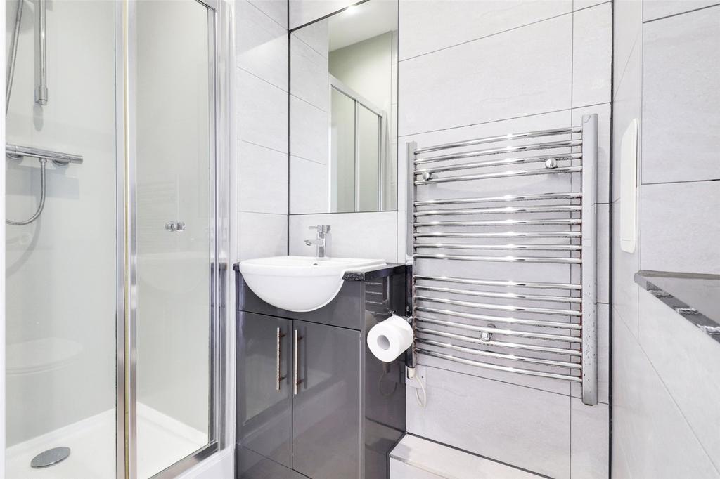 Ensuite Shower Room