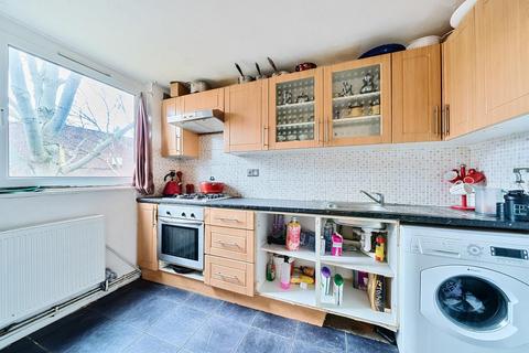 1 bedroom flat for sale, Hornsey,  London,  N19