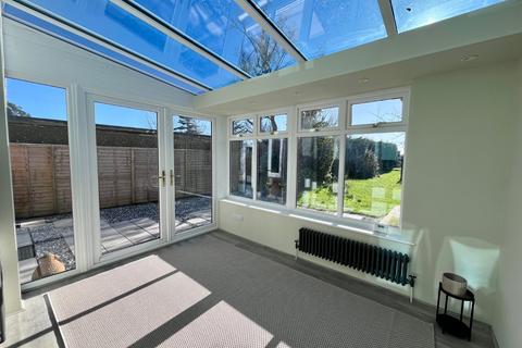 4 bedroom semi-detached house for sale, Pilley Hill, Pilley, Lymington, Hampshire, SO41