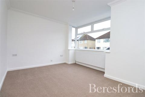 32 Bruce Grove, Chelmsford, CM2 9AX