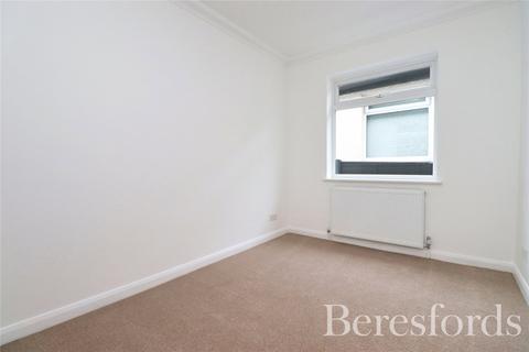32 Bruce Grove, Chelmsford, CM2 9AX