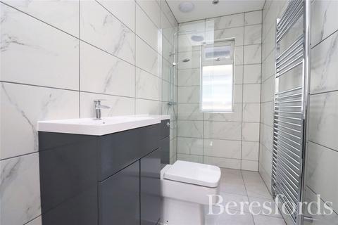 32 Bruce Grove, Chelmsford, CM2 9AX