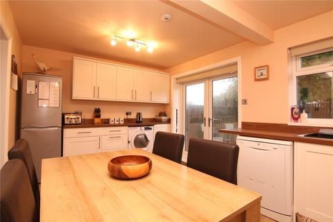 3 bedroom townhouse for sale - Tewitt Close, Steeton, BD20