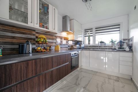 1 Colliers Way, Reading, RG30 2QS