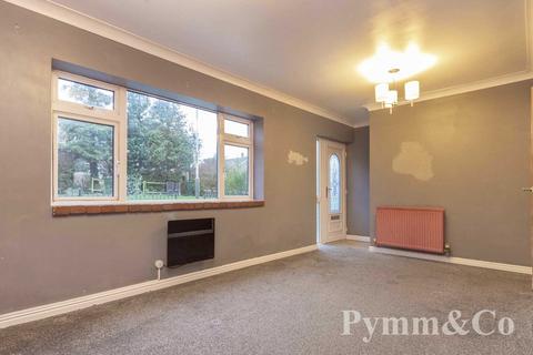 3 bedroom terraced house for sale, Camborne Close, Norwich NR5