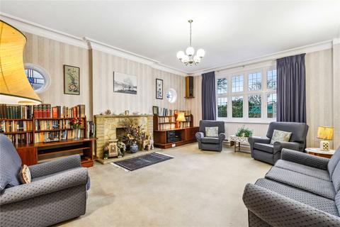 10 Park View Road, London, W5 2JB
