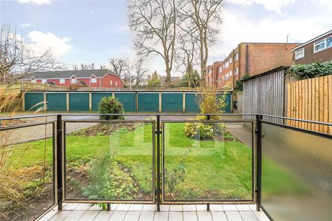 7, Lynne Court Chesham Road, Guildford, GU1 3LR