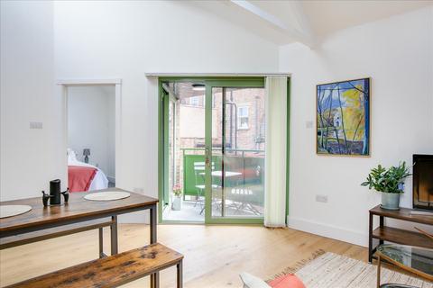 1 Locarno Road, London, W3 6RG
