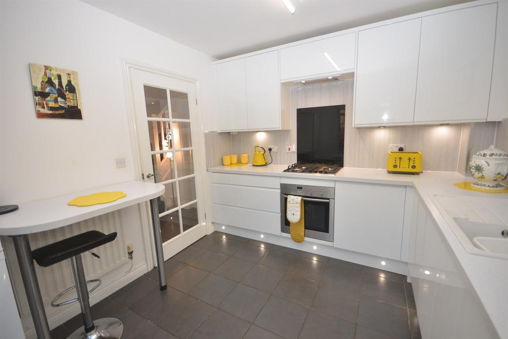Snowberry Grove, South Shields 3 bed link detached house for sale £