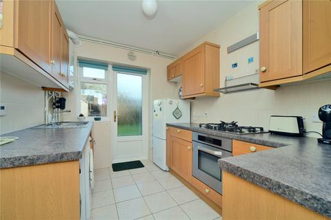 2 bedroom ground floor flat for sale - Courtlands Crescent, Banstead, Surrey, SM7