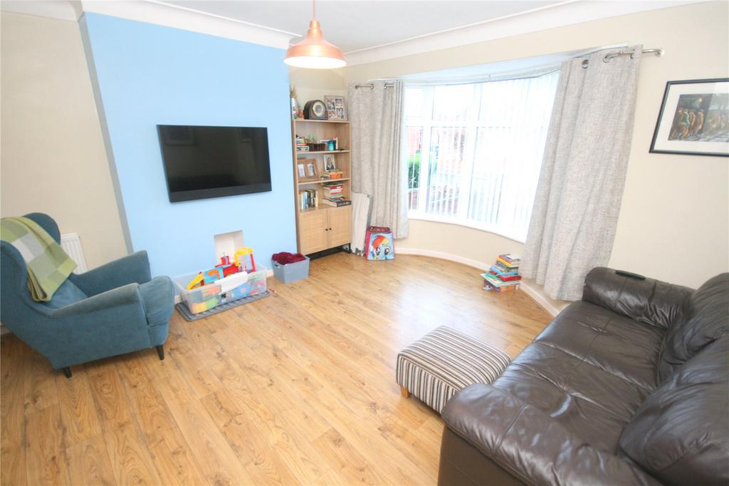 Hampton Road, Marden Farm Estate, North Shields, NE30 4 bed semi
