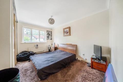 4 bedroom detached house for sale - Camberley,  Surrey,  GU15