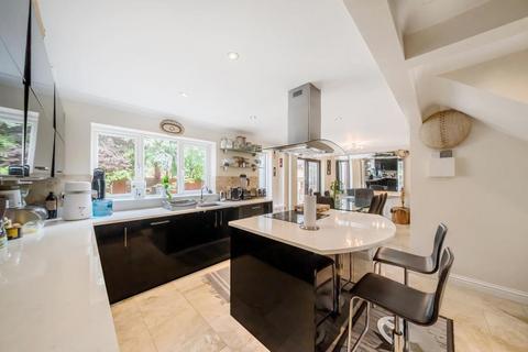 4 bedroom detached house for sale, Camberley,  Surrey,  GU15