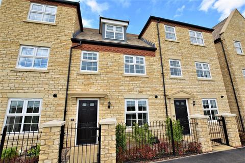 3 bedroom terraced house to rent, Langton Walk, Stamford, PE9